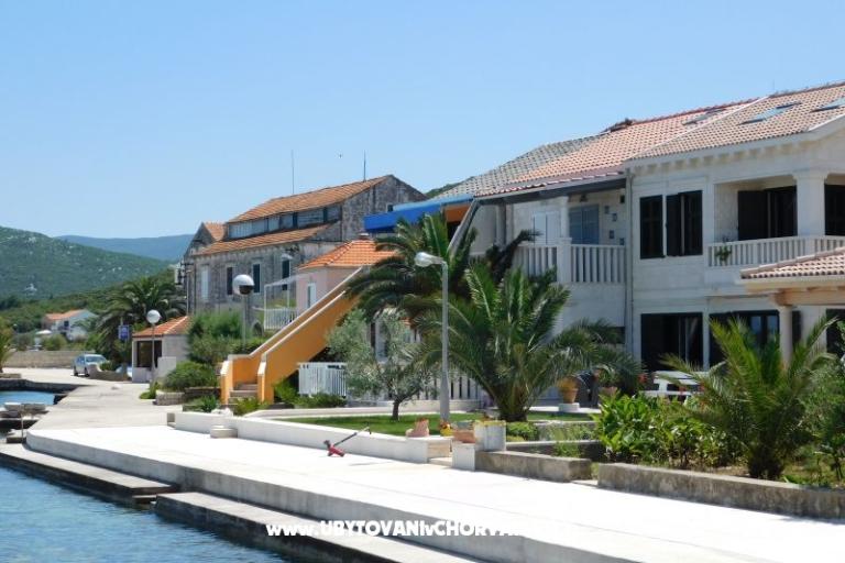 Apartments Leo  – photo 12