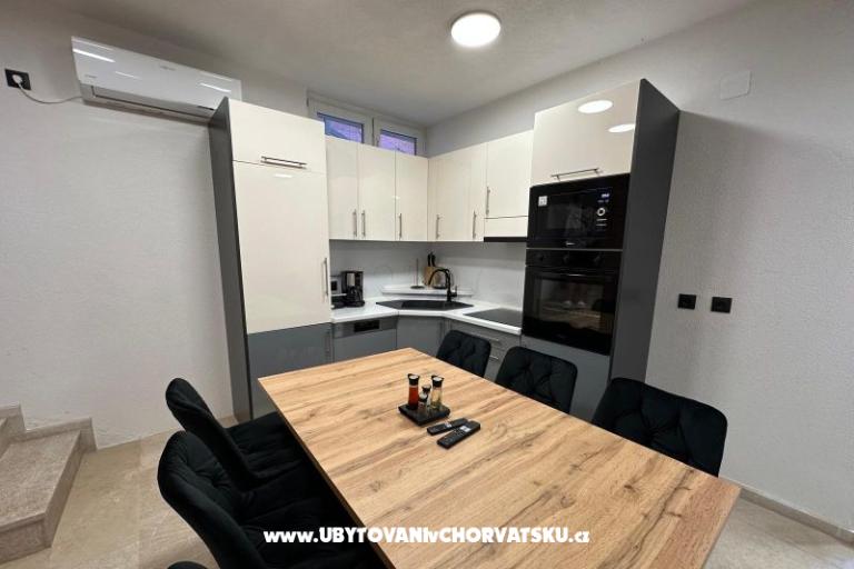 Villa Amfora with Pool - Karlobag – photo 14