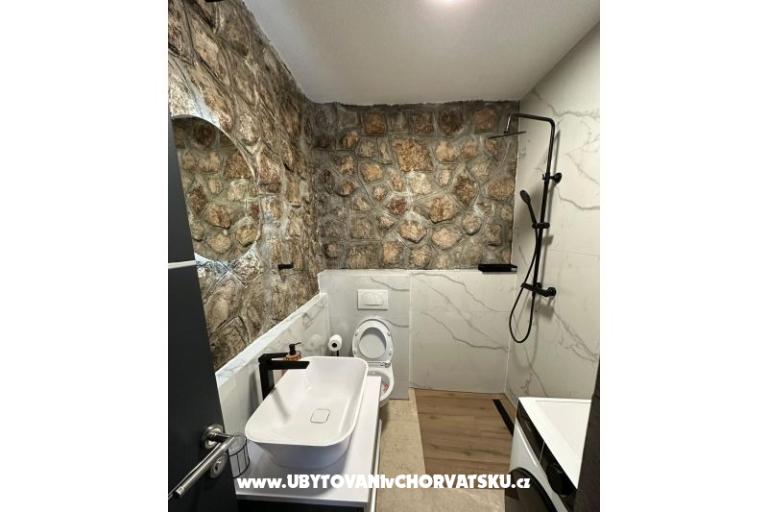 Villa Amfora with Pool - Karlobag – photo 21