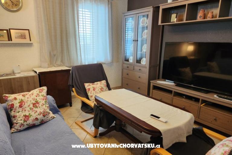 Apartment Karlobag – photo 16