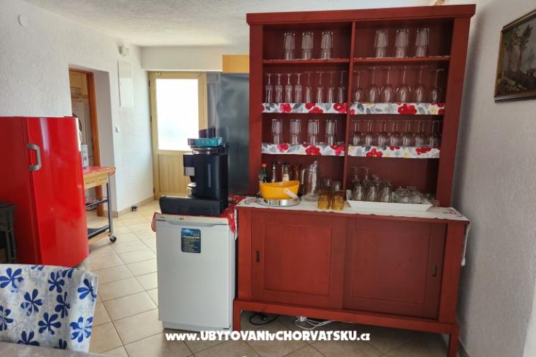 Apartment Karlobag – photo 19