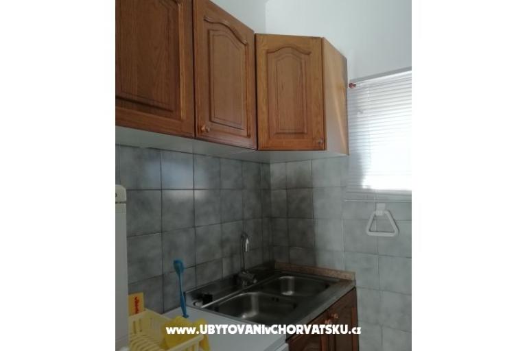Apartment na moru – photo 14