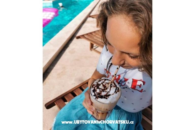 Apartments Rukelj. – photo 22