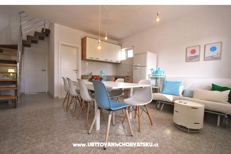 Apartments Anita with Pool – photo 13