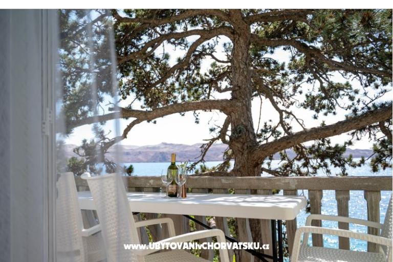 Beachfront Apartments Carlo – photo 4
