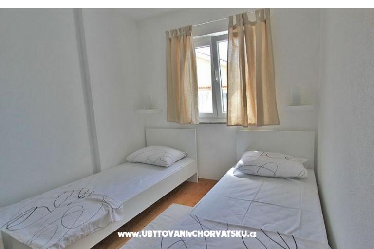 Beachfront Apartments Amaris – photo 11