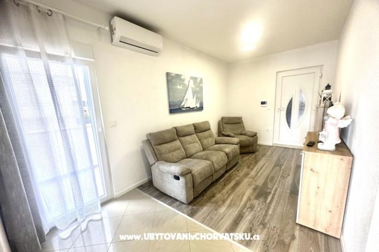 Apartment Ana – photo 8