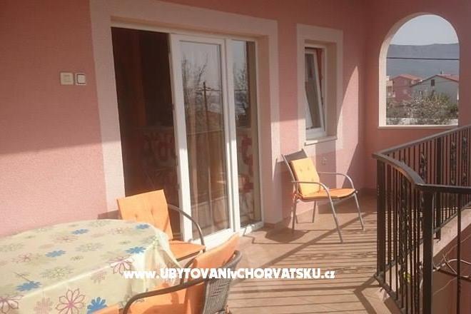 Apartment Laura 10 – photo 2
