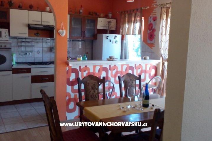 Apartment Laura 10 – photo 4