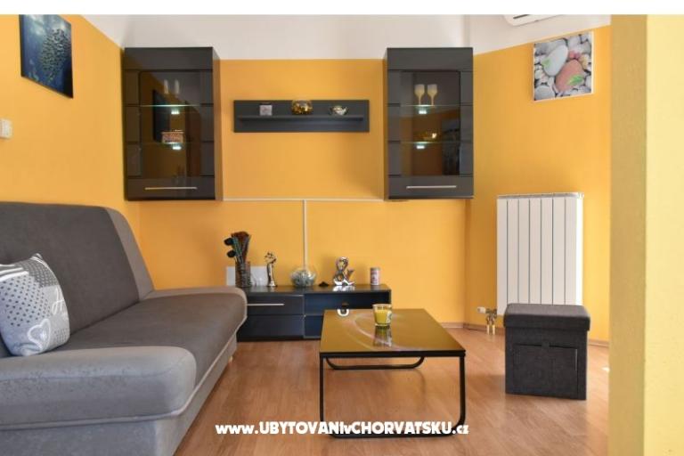Apartments Jelena – photo 12