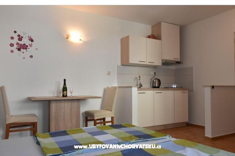 Apartments Jelena – photo 4