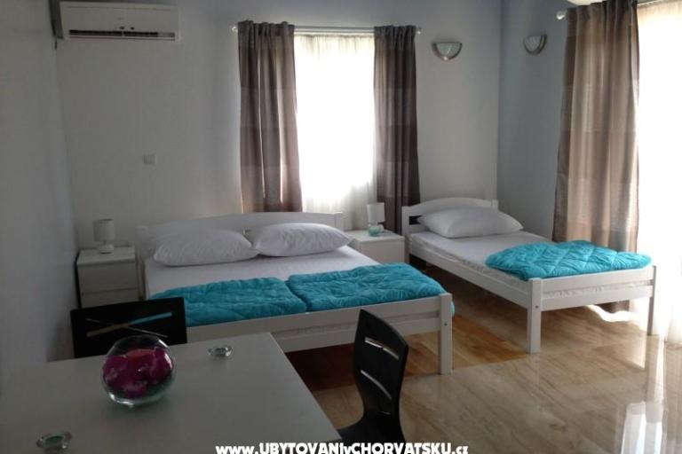 Apartments Luka I – photo 10