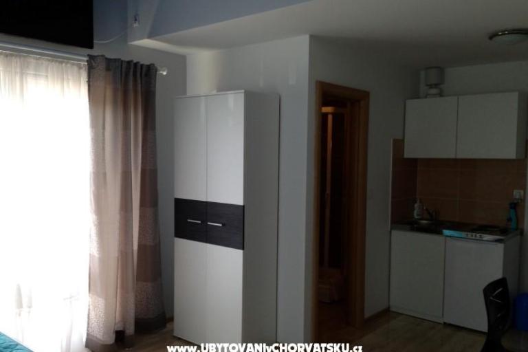 Apartments Luka I – photo 6