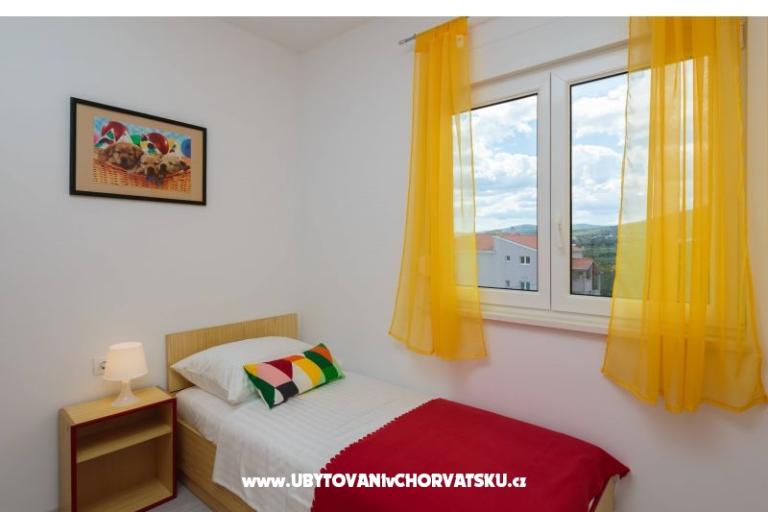 Apartments Ujaković – photo 13