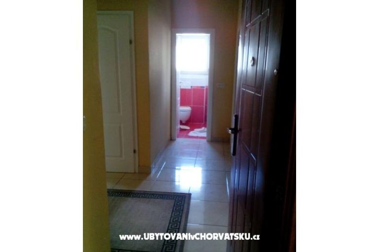 Apartments Kastel Stari – photo 13