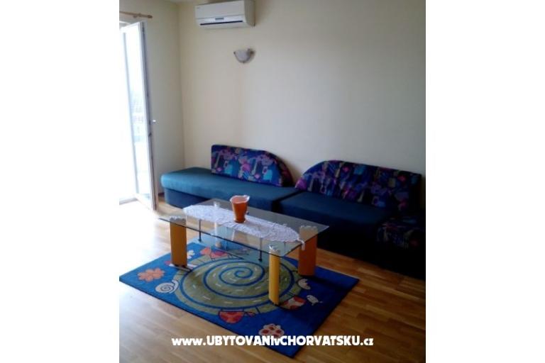 Apartments Kastel Stari – photo 17