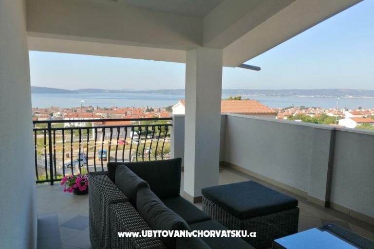 Bayview Apartment – photo 2