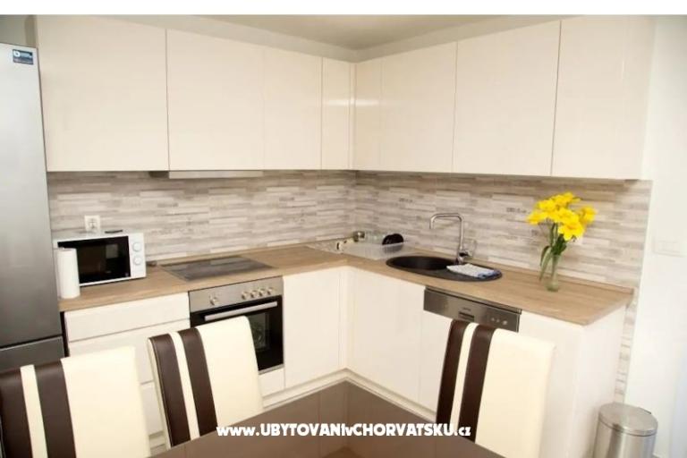 Deluxe Apartment Nika  – photo 9