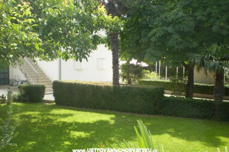 Apartments Grgin – photo 13