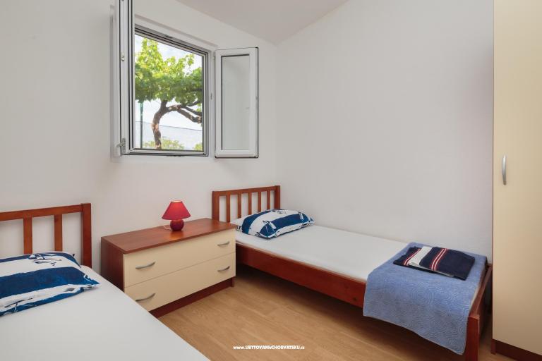 House on the beach – photo 8
