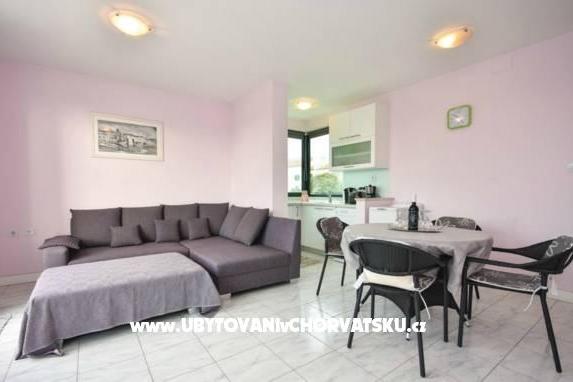 Villa Barbara-Kastela – photo 3