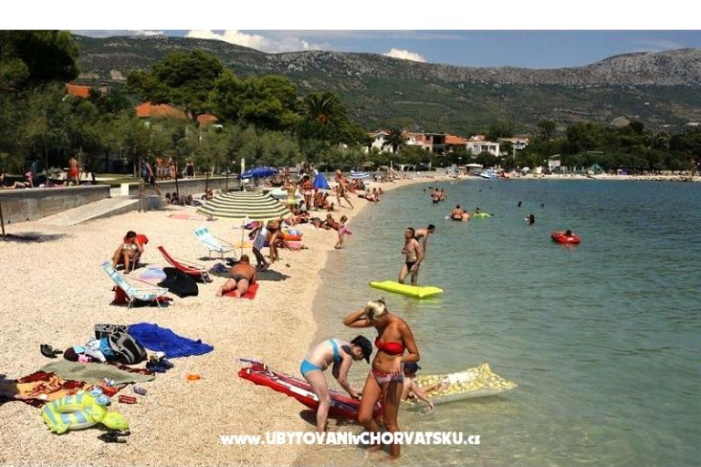 Villa Sandra - apartmani s  bazenom – photo 17