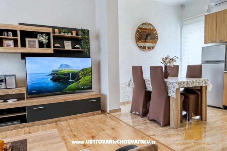 Town center Viturri Luxury apartman – photo 3