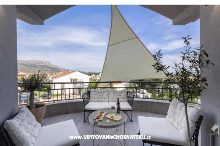 West Apartments – photo 12