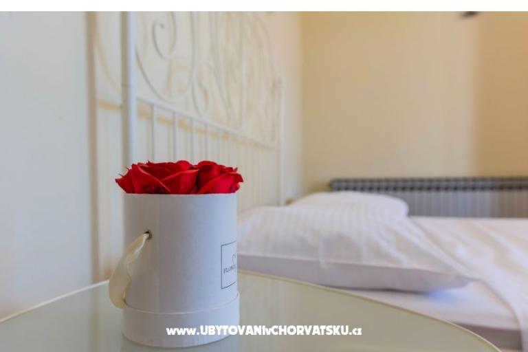 West Apartments – photo 24