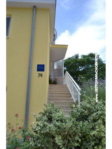 Apartments Glavinić Kremena – photo 9
