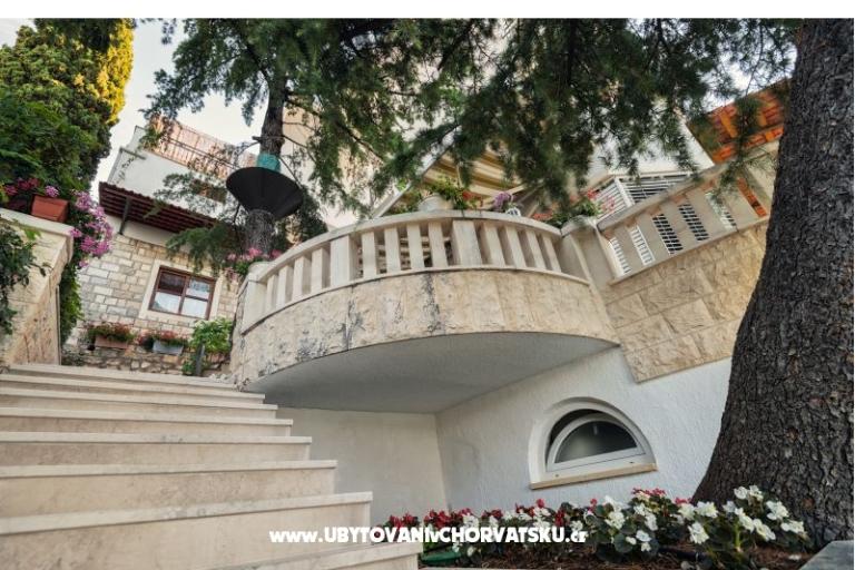 Apartments i Rooms Villa Barbara – photo 10