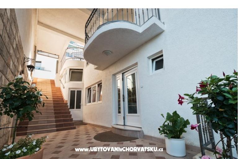 Apartments i Rooms Villa Barbara – photo 6