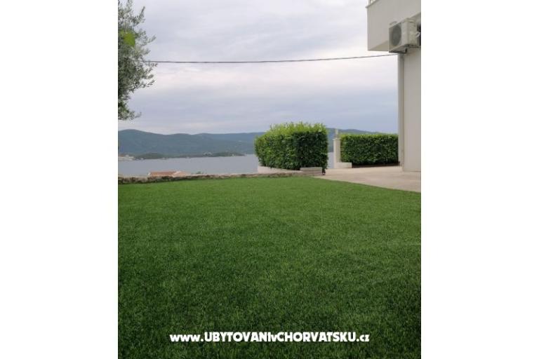 Apartments Komarna – photo 4