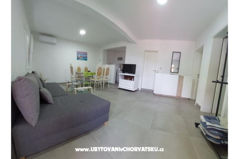 Apartments Luna – photo 14