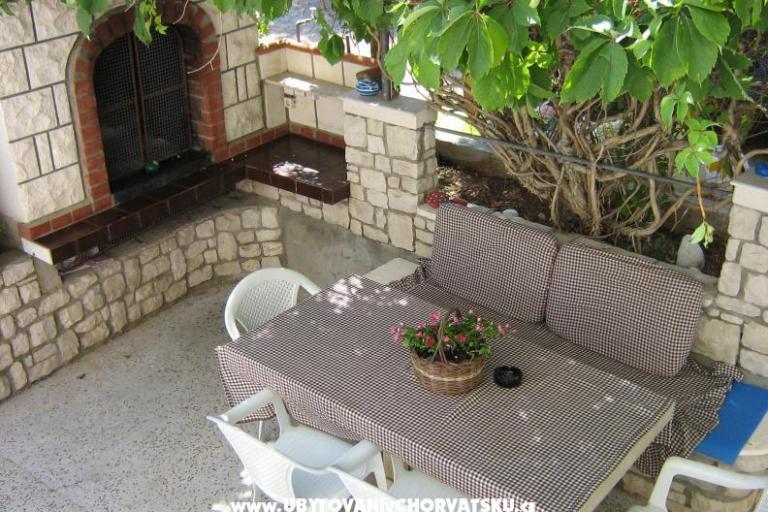 Apartments Sarah – photo 4