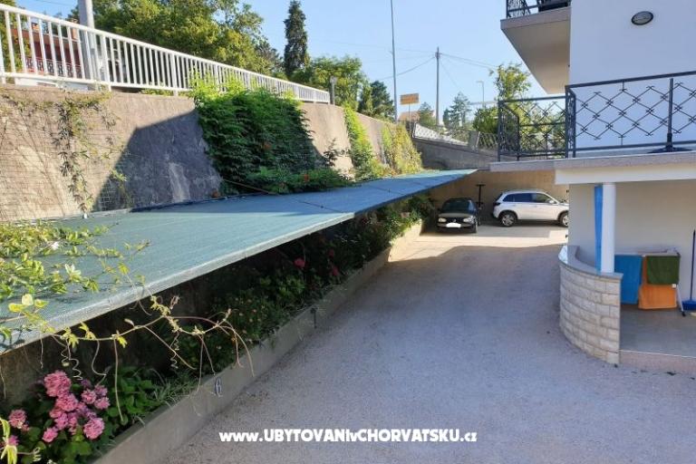 Apartments Hošnjak Njivice – photo 4