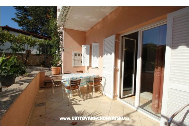 Apartments Lucijana Baska – photo 16