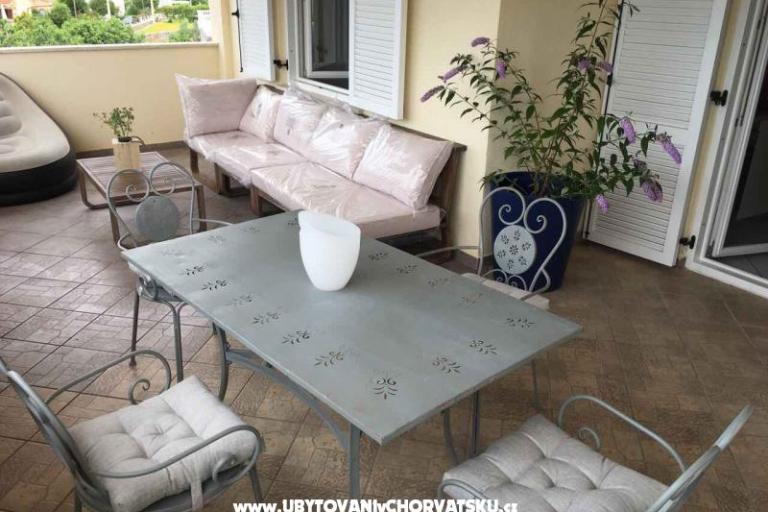 Apartments Malinska – photo 4