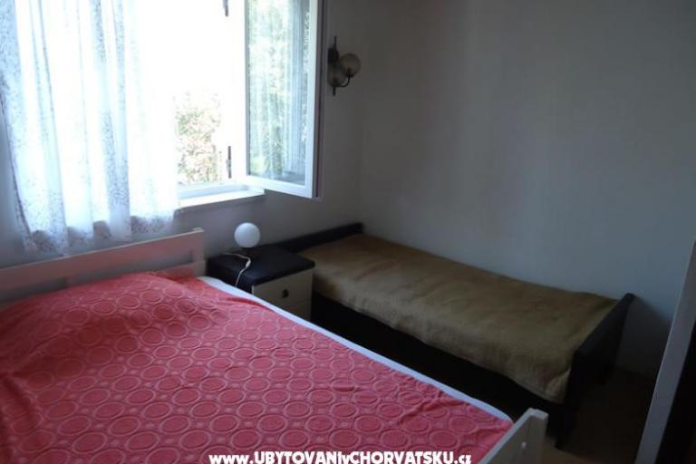 Apartments Pondeljak – photo 8
