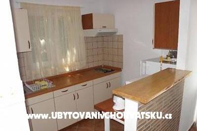 Apartments Pondeljak – photo 9