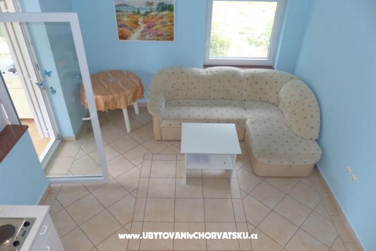 Apartments Viktorija Omišalj – photo 7