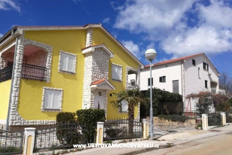 Apartments Blazevic, Njivice – photo 12