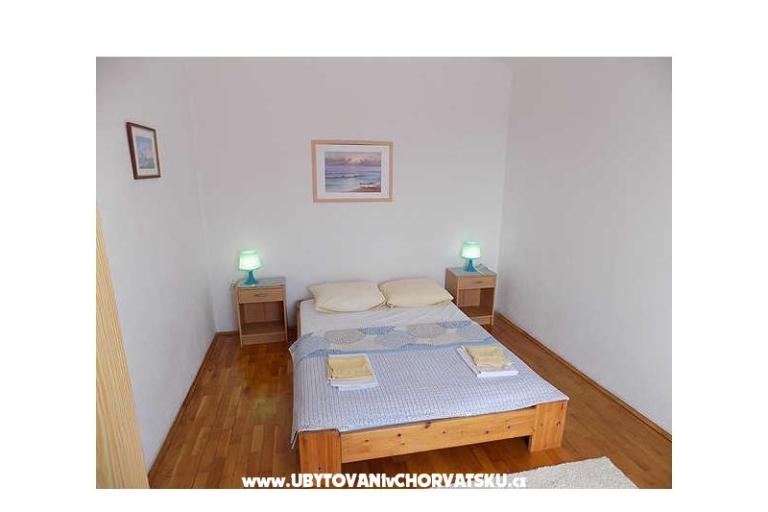 Apartments Karla  Njivice – photo 6