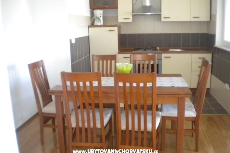 Apartments Rosa – photo 11