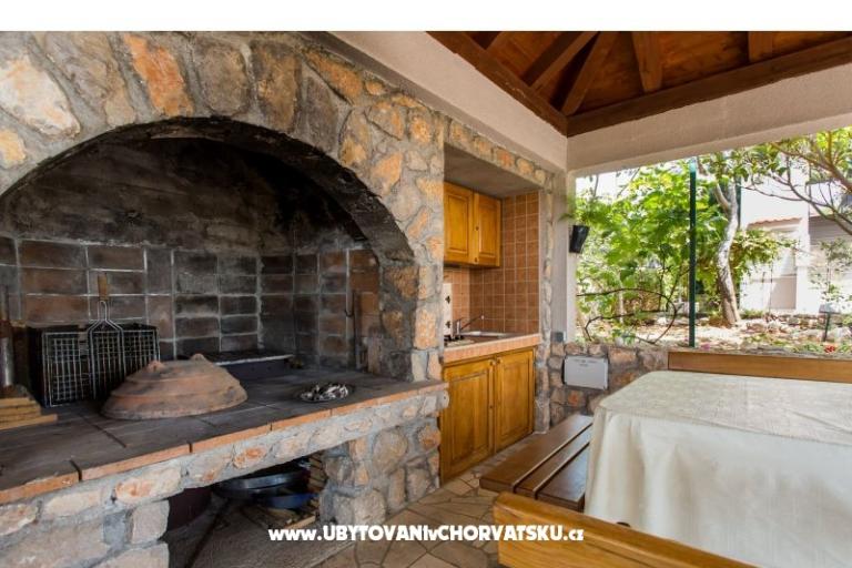 Apartments Vila Maslina – photo 11