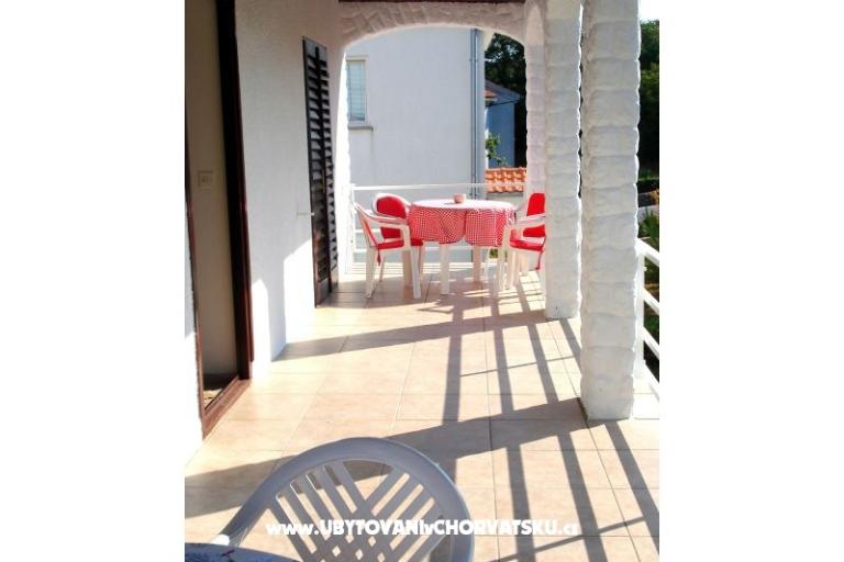 apartmani Sv.Vid & Kremenic – photo 15