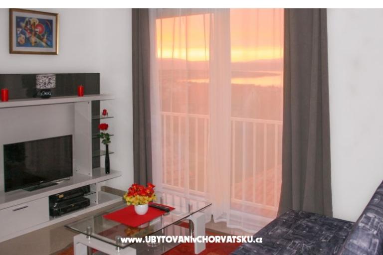 apartmani Sv.Vid & Kremenic – photo 8