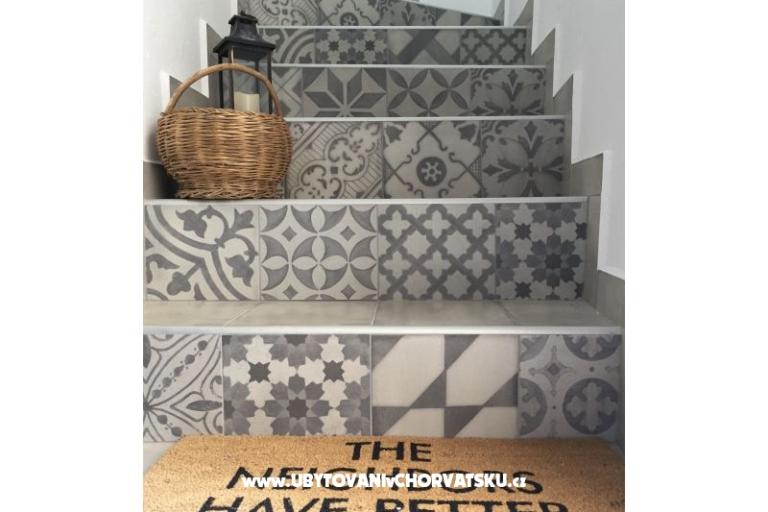 Old Town Apartment – photo 17