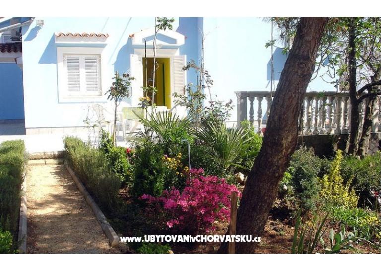 The Blue House Apartments – photo 4