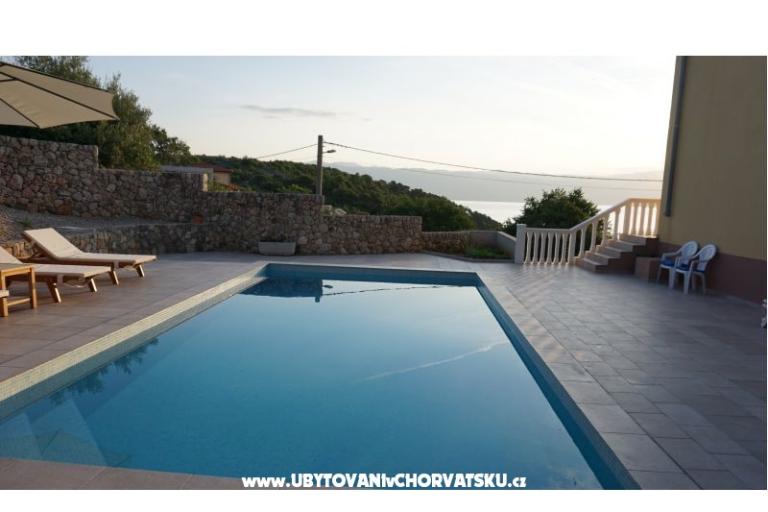 Villa Mirela B&amp;B – photo 2